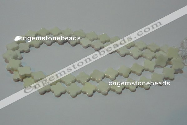 CAG3425 15.5 inches 14*14mm flower white agate gemstone beads