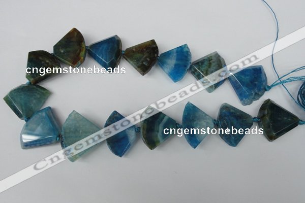 CAG5577 15 inches 22*32mm faceted triangle dragon veins agate beads