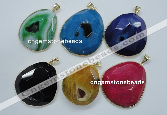 NGP1112 25*30 - 45*55mm freeform druzy agate pendants with brass setting