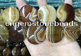 CAA4208 15.5 inches 30mm flat round line agate beads wholesale