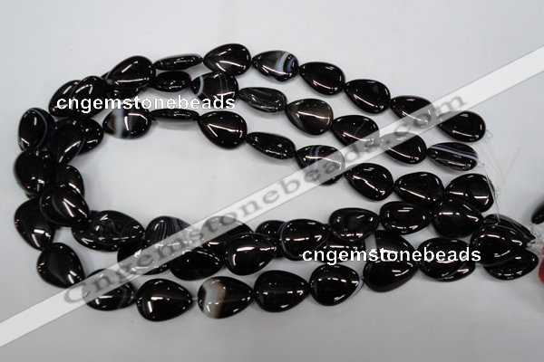 CAG2927 15.5 inches 15*20mm flat teardrop black line agate beads