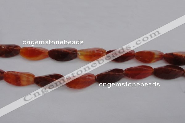 CAG4202 10*20mm faceted & twisted trihedron natural fire agate beads