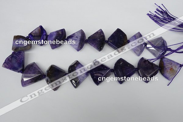 CAG5583 15 inches 20*30mm faceted triangle dragon veins agate beads