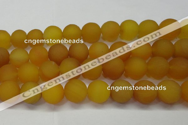 CAG6725 15 inches 18mm round yellow pilates agate beads