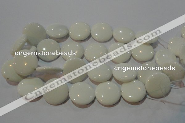 CAG7251 15.5 inches 10mm flat round white agate gemstone beads