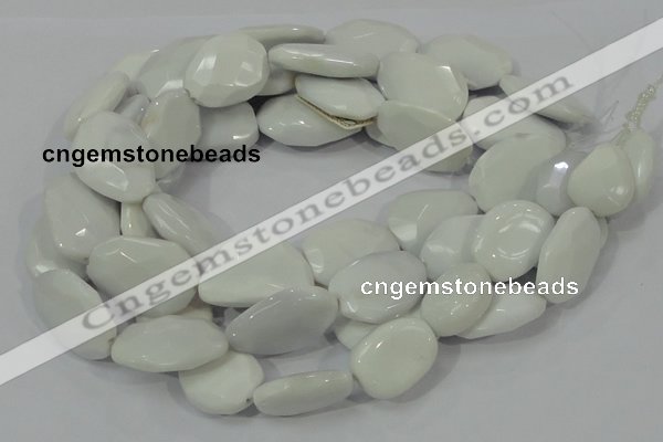 CAG730 15.5 inches 20*30mm faceted freeform white agate beads