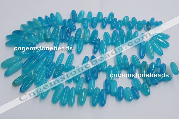 CCH500 15.5 inches 6*18mm - 8*25mm dyed white jade chips beads
