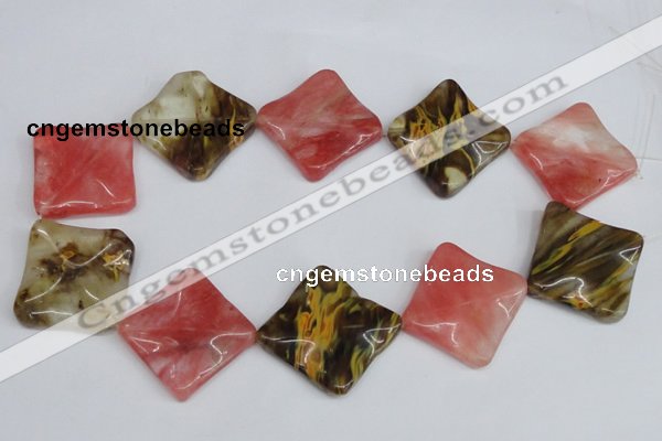 CCY228 15.5 inches 30*30mm wavy diamond volcano cherry quartz beads