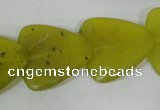 CFG537 15.5 inches 25*25mm carved triangle Korean jade beads