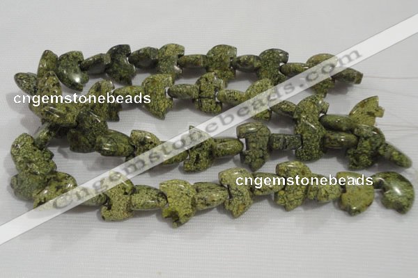 CFG794 12.5 inches 14*18mm carved animal green lace gemstone beads