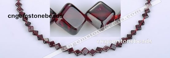 CGA11 15 inches 6*6mm rhombic garnet  gemstone beads Wholesale