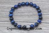 CGB7524 8mm blue tiger eye bracelet with skull for men or women