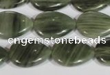 CGH54 15.5 inches 13*18mm flat teardrop green hair stone beads