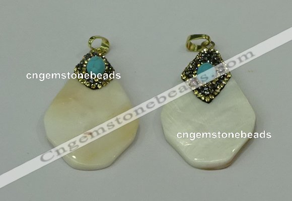 CGP286 30*45mm pearl shell pendants wholesale