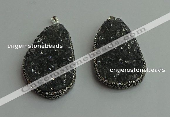 CGP571 30*45mm - 40*50mm freeform crystal glass pendants wholesale