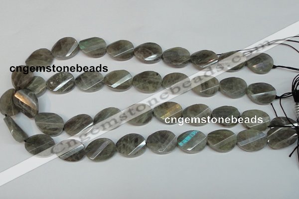 CLB202 15.5 inches 15*20mm faceted & twisted oval labradorite beads