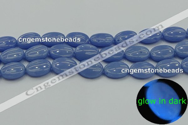 CLU184 15.5 inches 15*20mm oval blue luminous stone beads