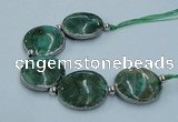 CNG2190 7.5 inches 30mm flat round agate beads with brass setting