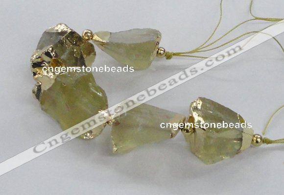 CNG2387 7.5 inches 15*25mm - 20*30mm nuggets lemon quartz beads