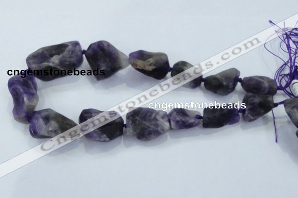 CNG435 15.5 inches 15*20mm – 20*32mm nuggets amethyst beads