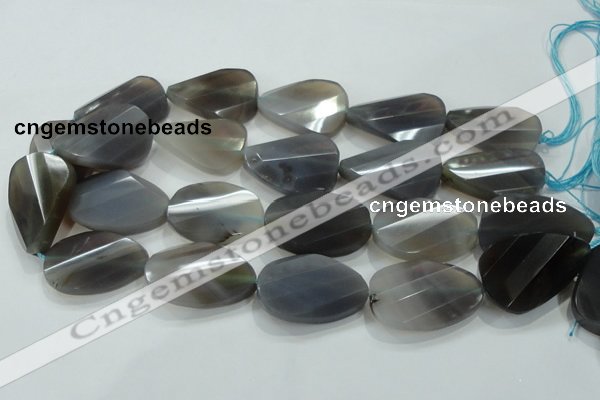 CNG486 15.5 inches 25*35mm twisted & faceted nuggets grey agate beads