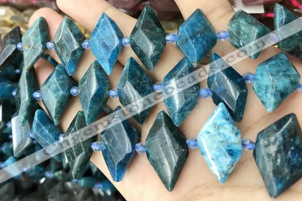 CNG8648 13*20mm - 15*25mm faceted freeform apatite beads