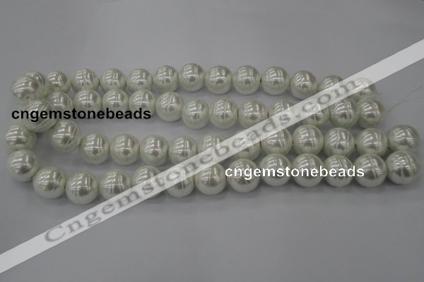 CSB635 15.5 inches 16mm whorl round shell pearl beads