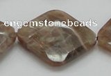 CSS113 15.5 inches 30*30mm faceted diamond natural sunstone beads