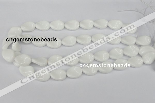 CTW76 15.5 inches 15*20mm twisted oval white agate gemstone beads
