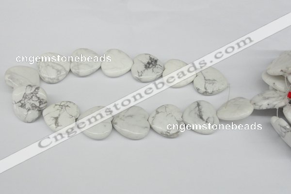 CWB76 15.5 inches 30*30mm heart natural white howlite beads