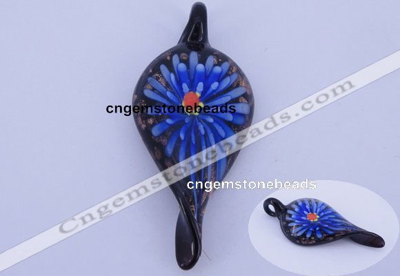 LP92 11*27*62mm leaf inner flower lampwork glass pendants