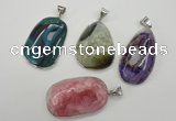 NGP1099 25*30 - 30*45mm freeform druzy agate pendants with brass setting