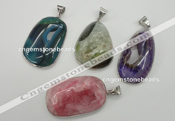 NGP1099 25*30 - 30*45mm freeform druzy agate pendants with brass setting