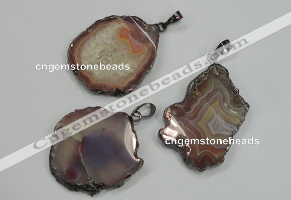 NGP1284 30*40mm – 35*45mm freeform agate pendants with brass setting