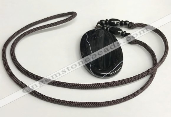 NGP5677 Agate oval pendant with nylon cord necklace