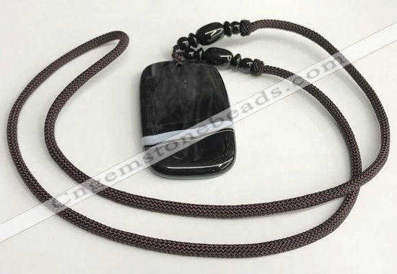 NGP5678 Agate rectangle pendant with nylon cord necklace